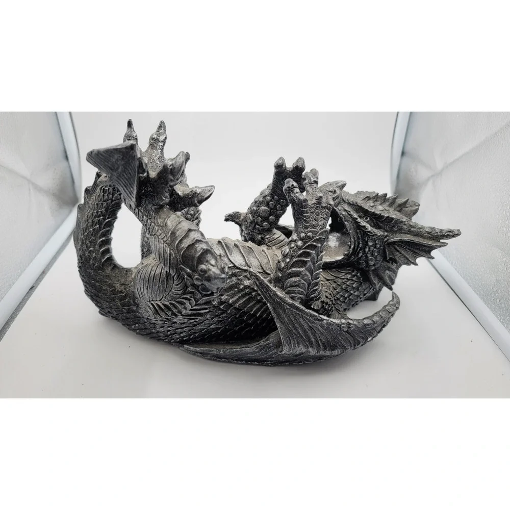 Game of Throne Dragon‎ Wine Bottle Holder Goth Dark